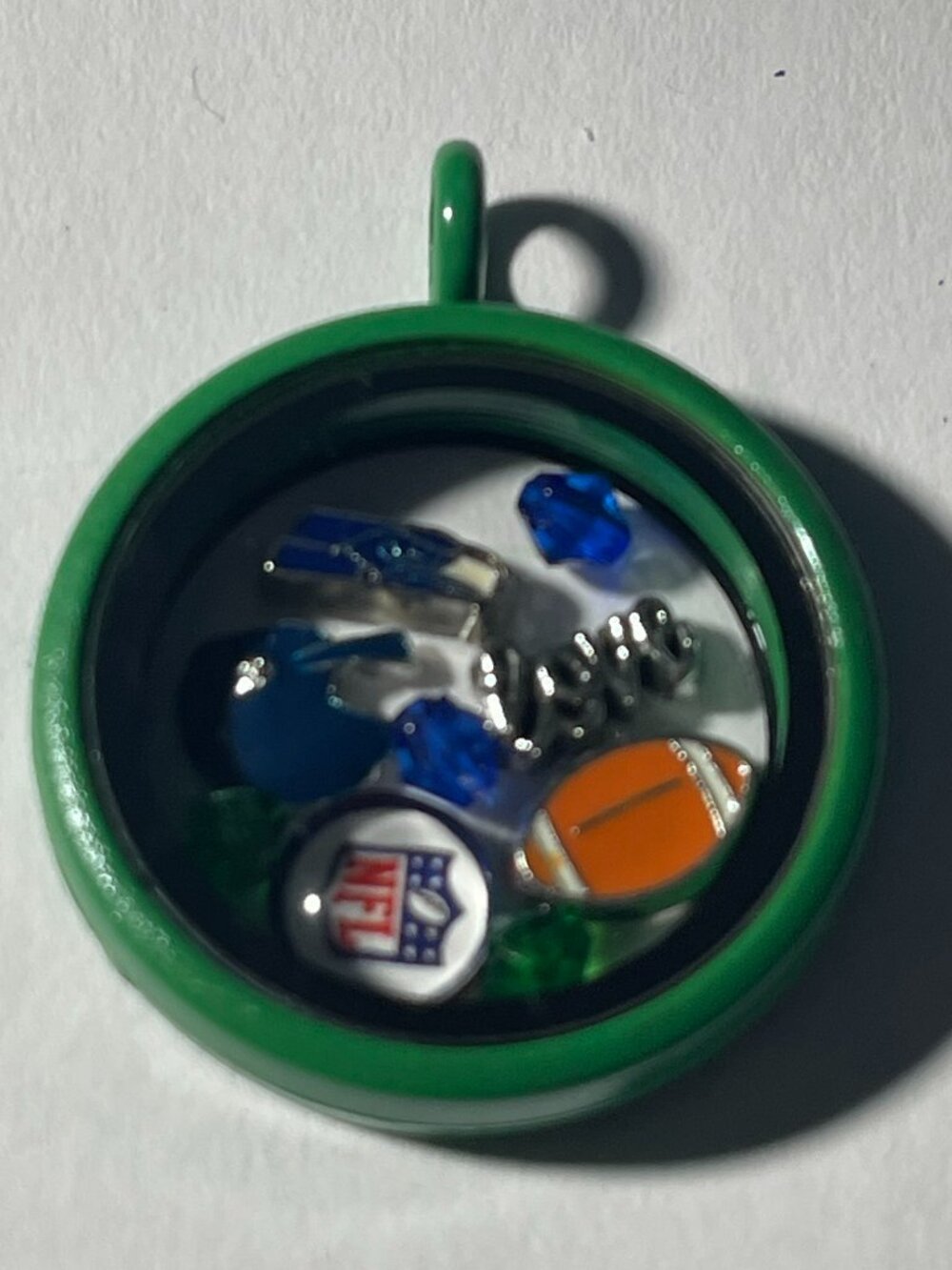 Seattle Seahawks NFL Memory Charm Locket w/ 22 IN chain NEW